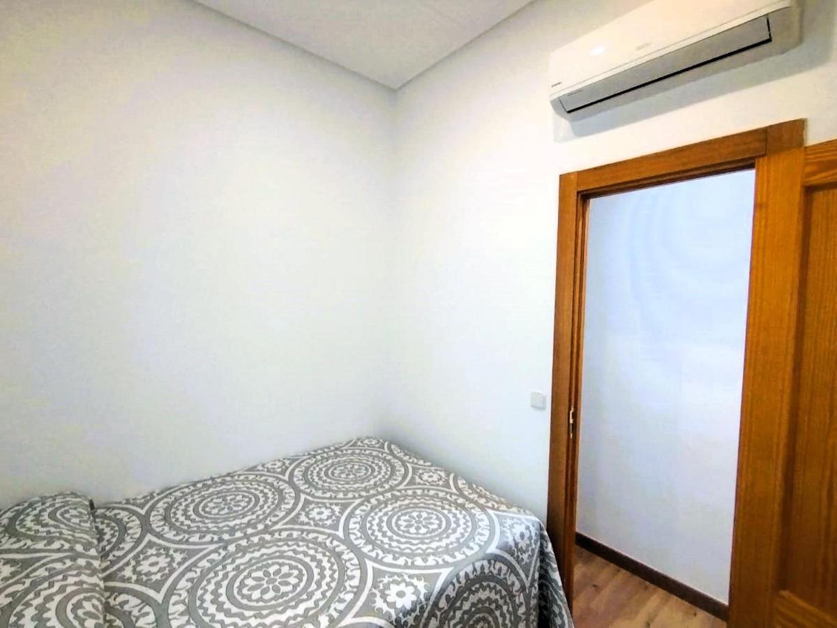 Puerta Del Sol - Apartamento Para 6 Madrid Exterior foto